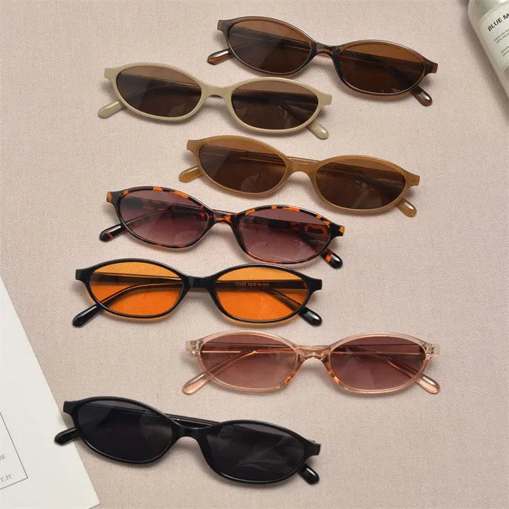 Vintage Small Cat Eye Sunglasses New Leopard Black Designer Small Oval Sun Glasses Retro Fashion Women Sunscreen Glasses UV400