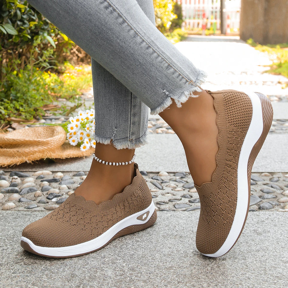 Women's Casual Shoes