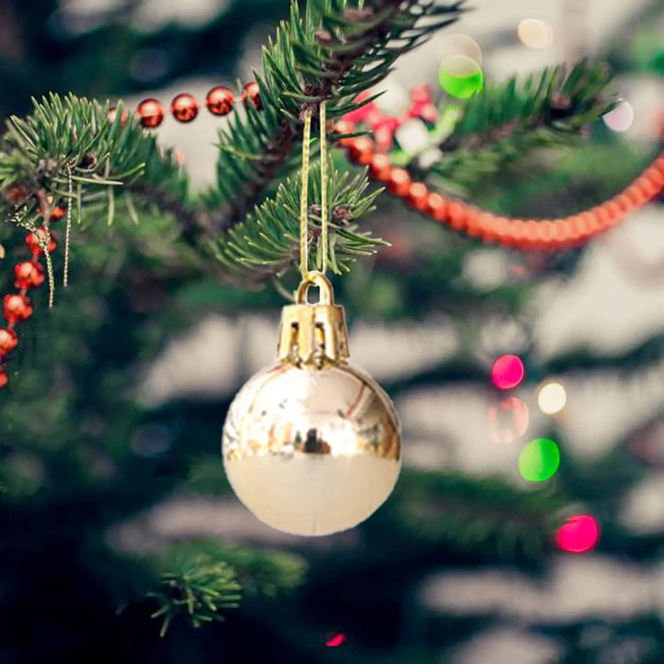 Christmas Ball Ornament Set