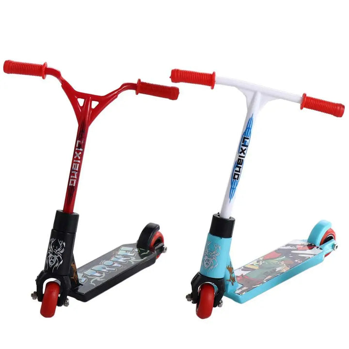 Mini Finger Skateboard Set