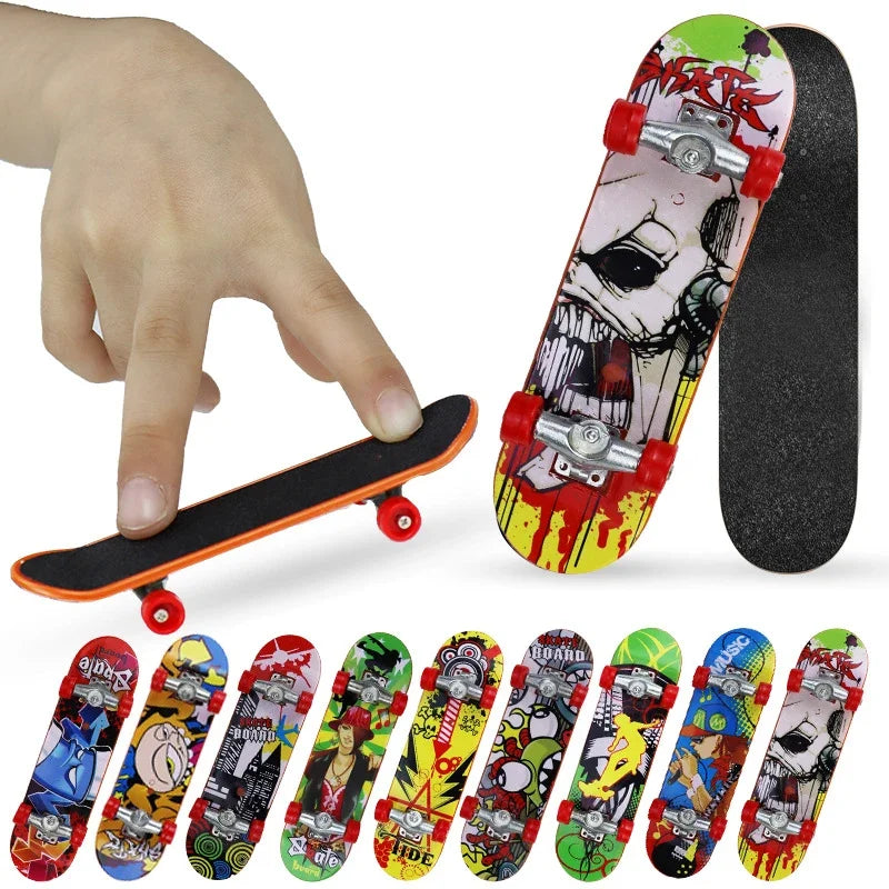 Mini Finger Skateboard Set