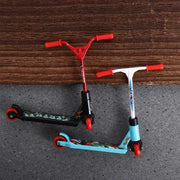 Mini Finger Skateboard Set