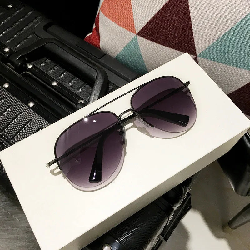 Classic for Men Aviator Metal Frame Sunglasses Outdoor Sports Anti-UV Driving Sun Glasses UV400 Women Eyewear ﻿