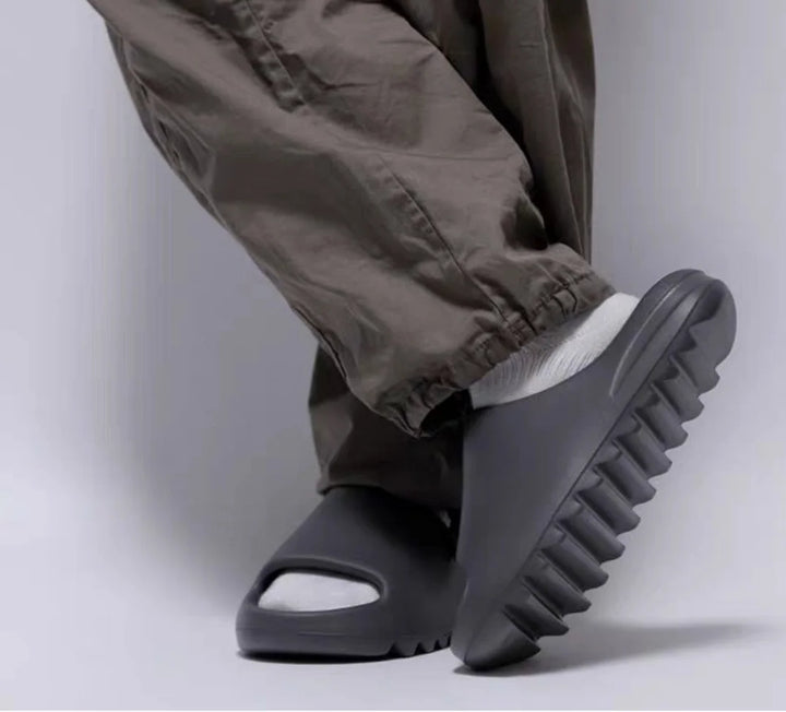 Women's Sandals & Slippers
