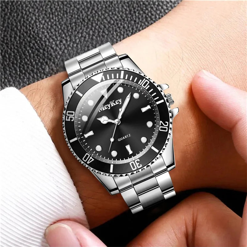 Random-Style Quartz Watch — 1 Piece, No Box