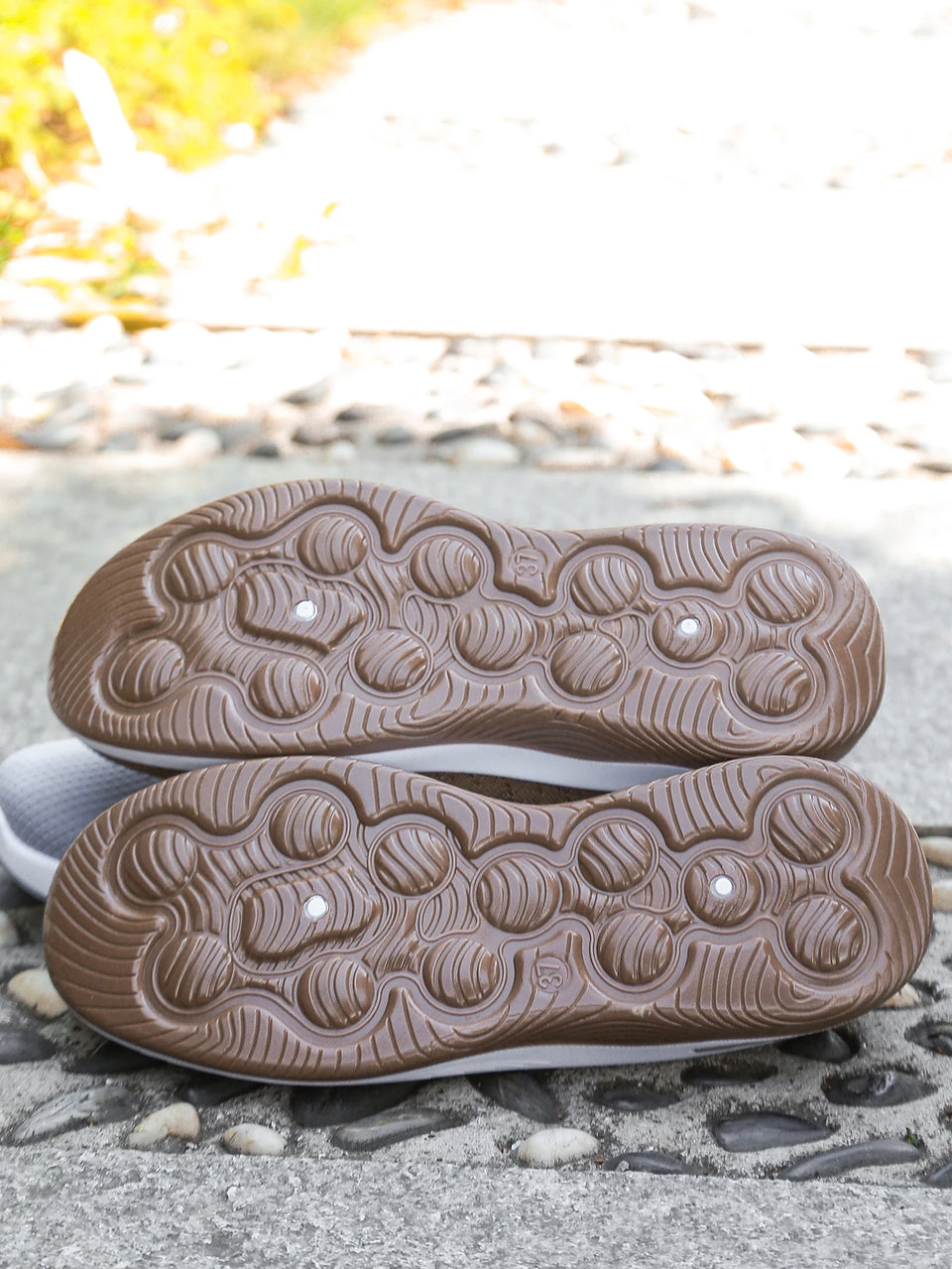 Women's Casual Shoes
