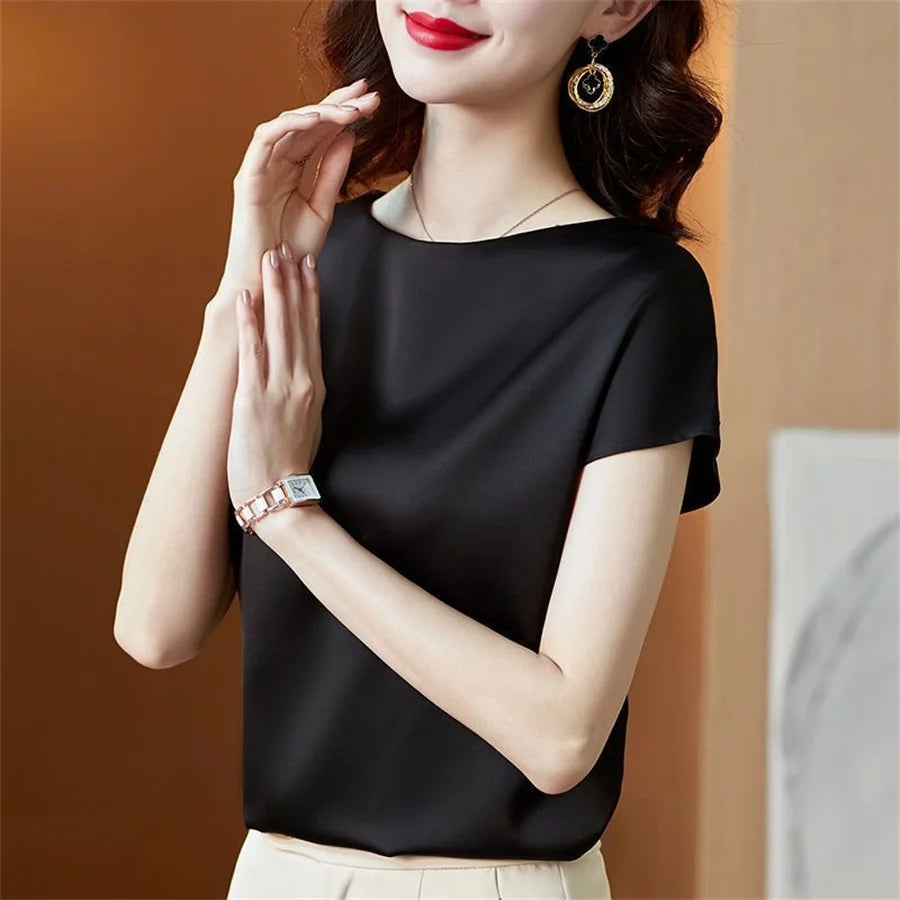 Women's Crew-Neck Short-Sleeve Blouse