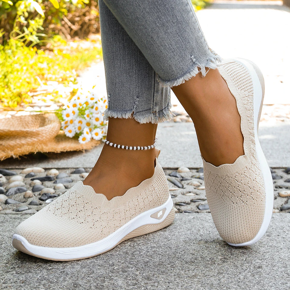 Women's Casual Shoes