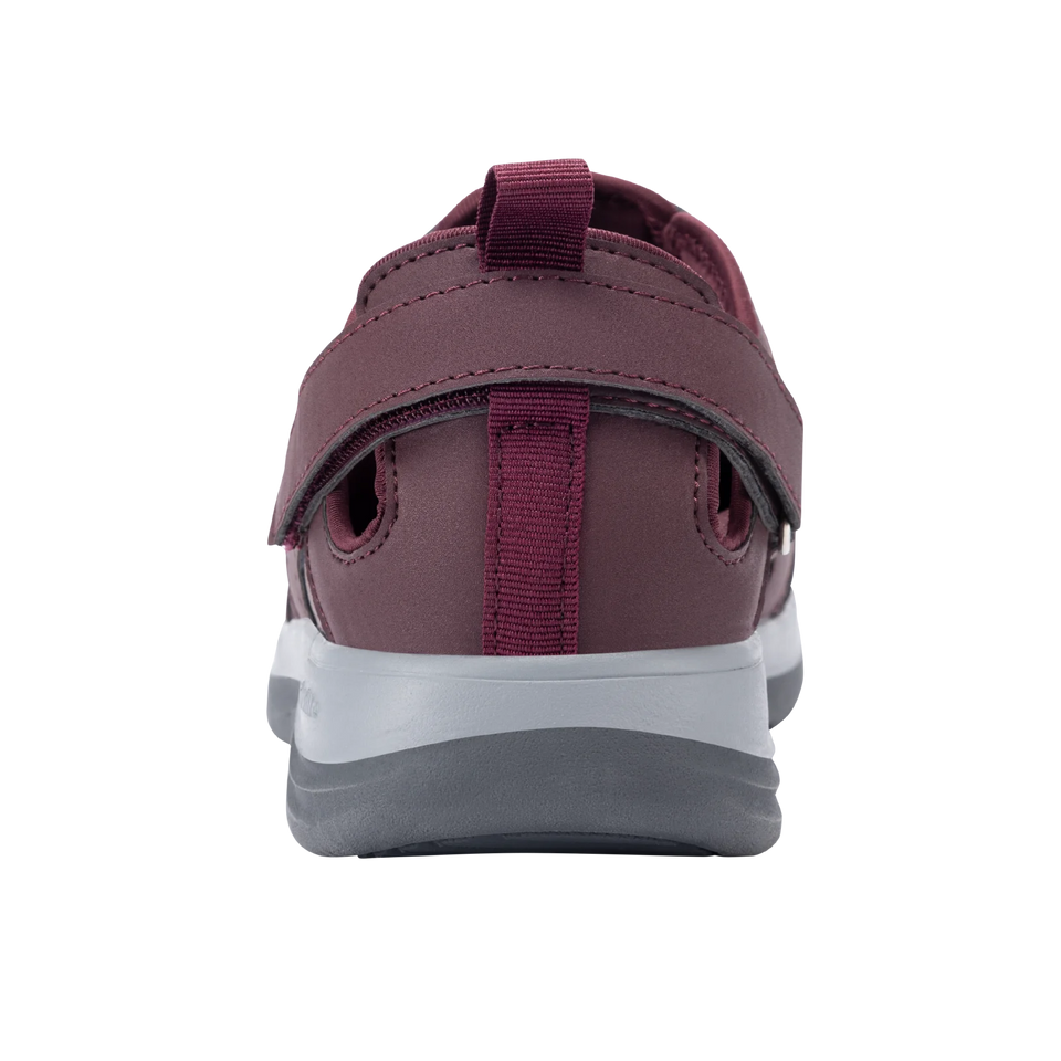 Women's Casual Shoes