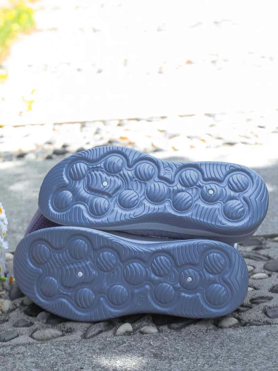 Women's Casual Shoes