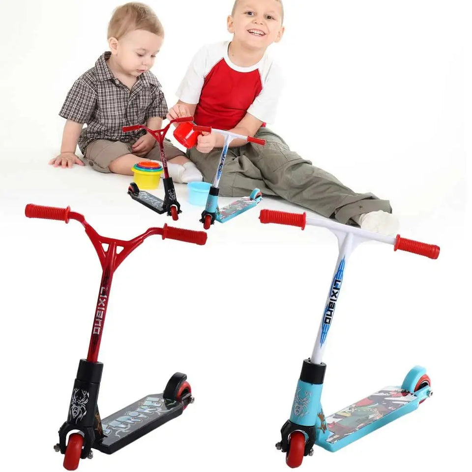 Mini Finger Skateboard Set