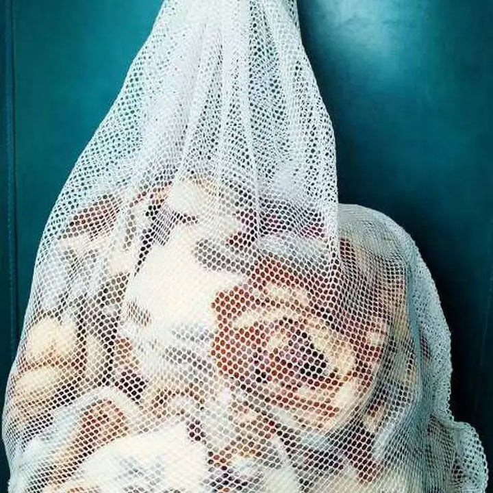 Large Mesh Drawstring Laundry Bag (60 x 90 cm)