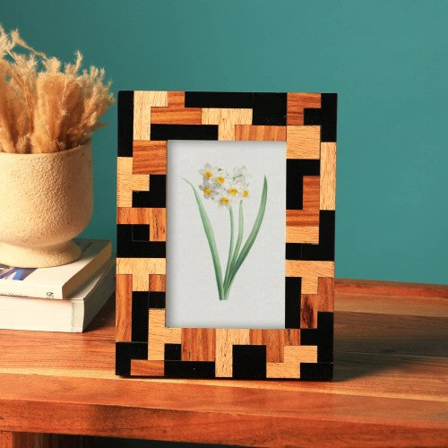 Black Resin and Wood Photo Frame